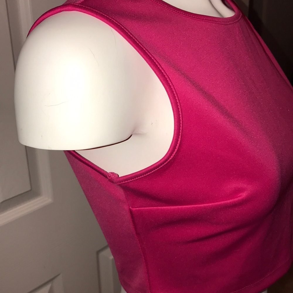 I ❤️ Ronson Crop Top - Size small - Picture 3 of 6